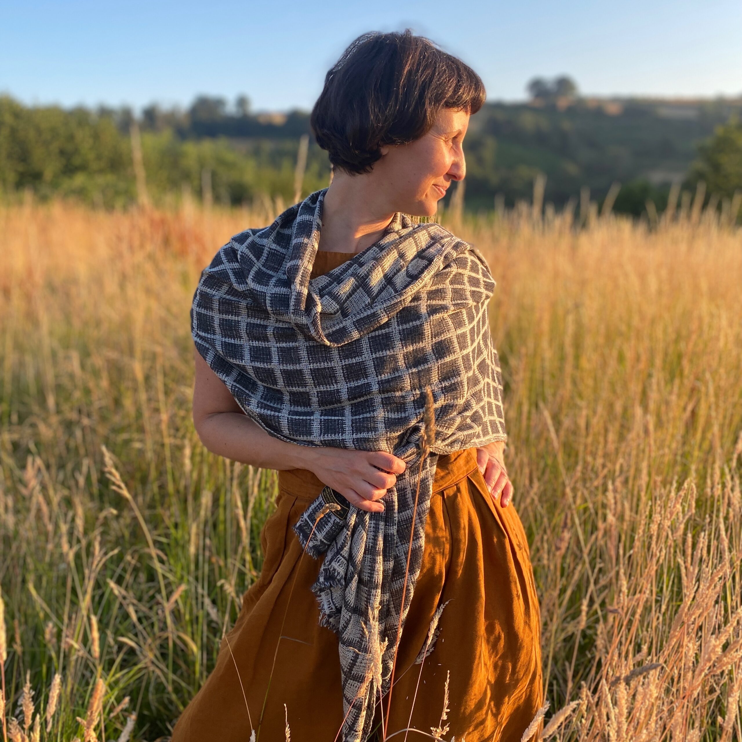 WildWoolPic cashmere poncho DSC06234 2 WildWoolPic cashmere poncho DSC06234 2