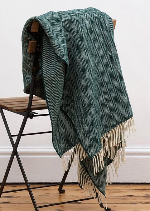 grab Mc Nutt Spruce Herringbone Blanket MCNUT21