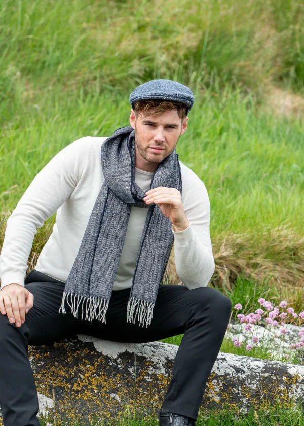 Navy+Herringbone+Scarf+Lifestyle+model