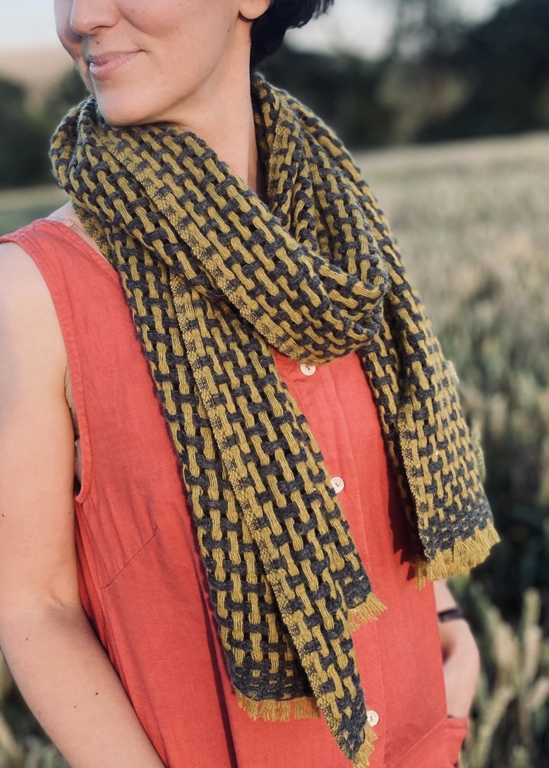 ww woven pure cashmere scarf mustard