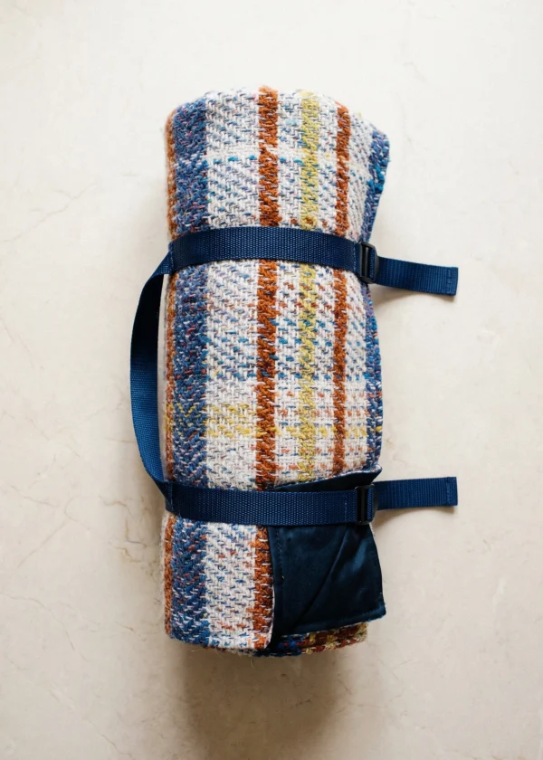 wildwool pic tweedmill recycled picnic blanket ash navy