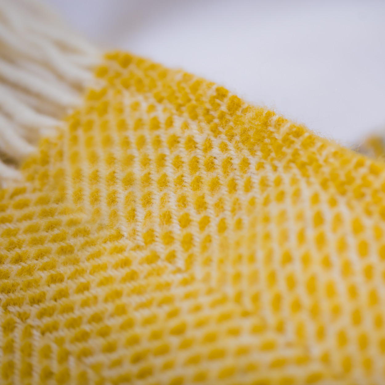 Wildwoolpic Tweedmill beehive yellow throw