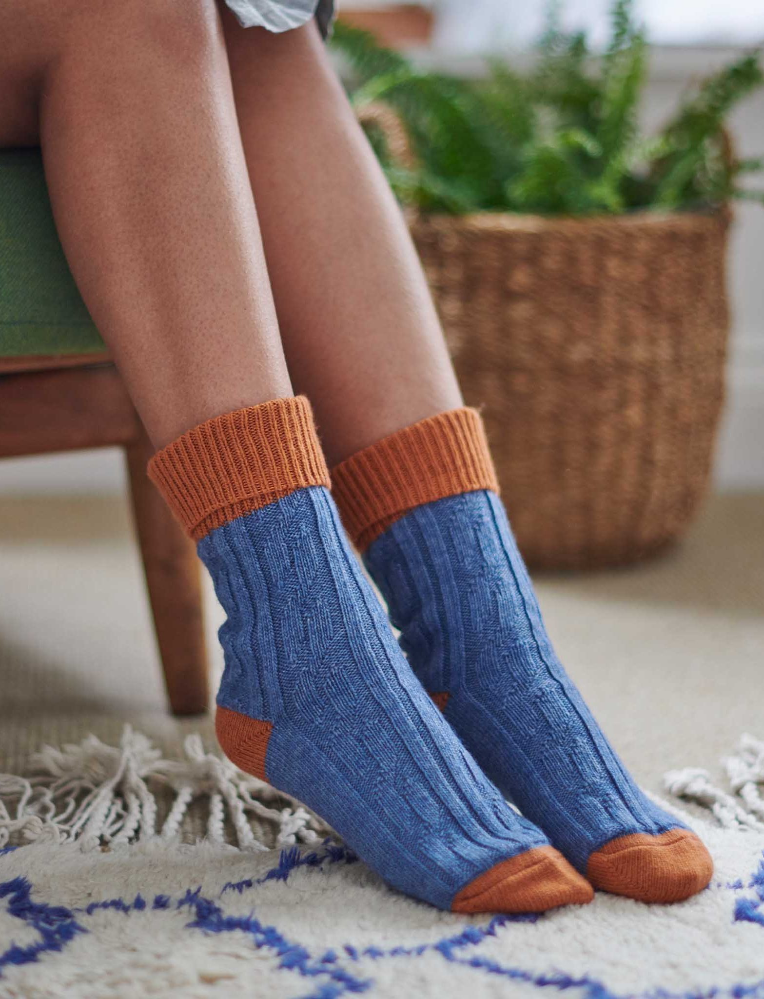 SLOUCH SOCKS cashmere mix DENIM SAFFRON