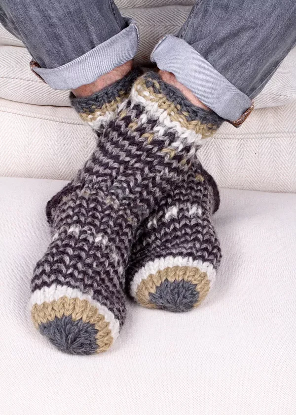 Santiago Sofa Socks Charcoal sutainable
