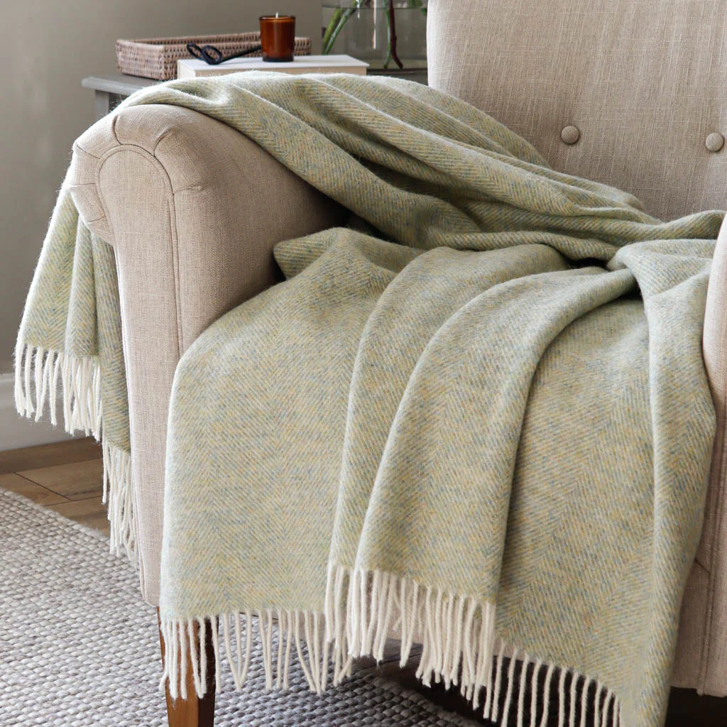 grab light sage herringbone