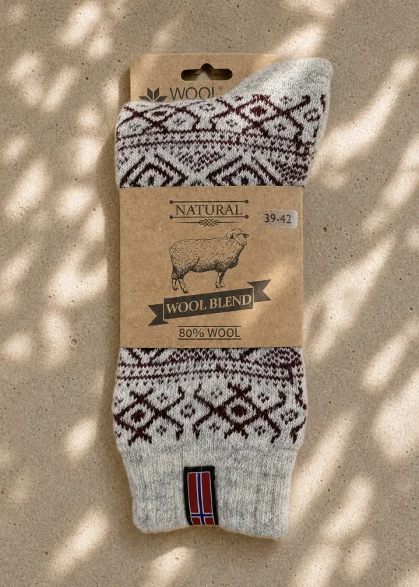 berry norwegian wool socks ww