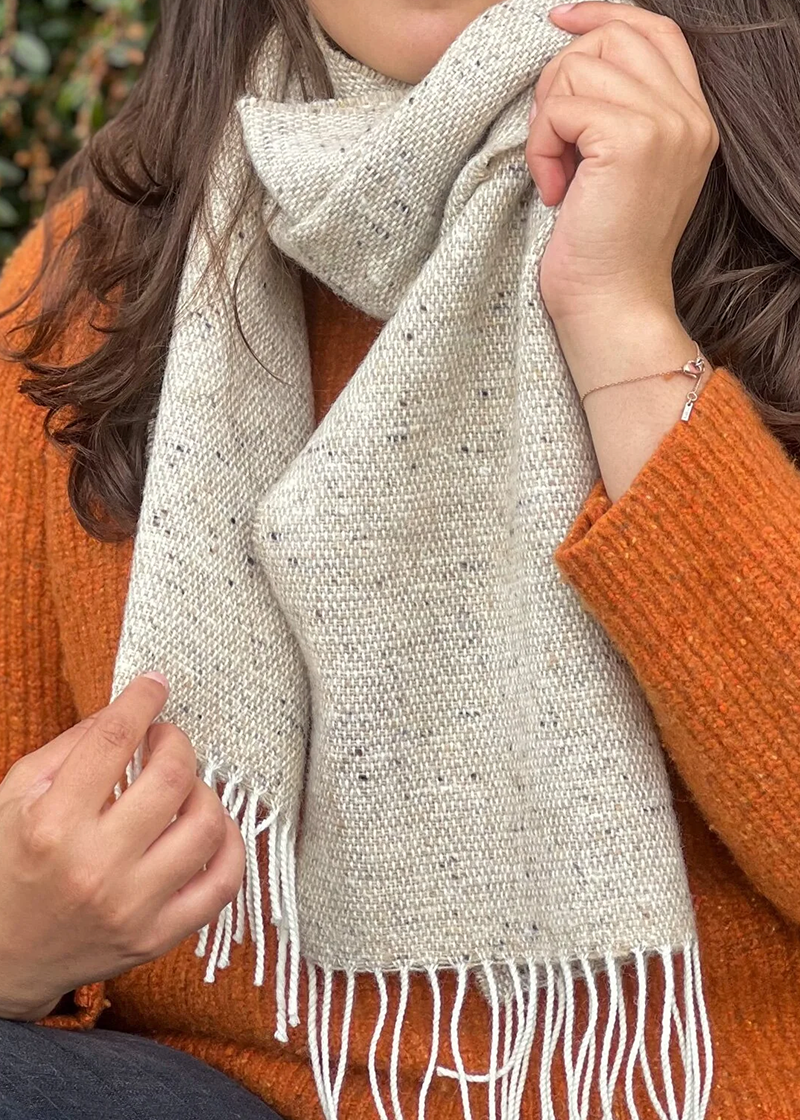 donegal oatmel weed lambswool scarf