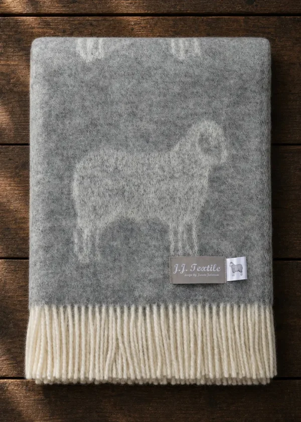 grey sheep britishpure wool throw ww