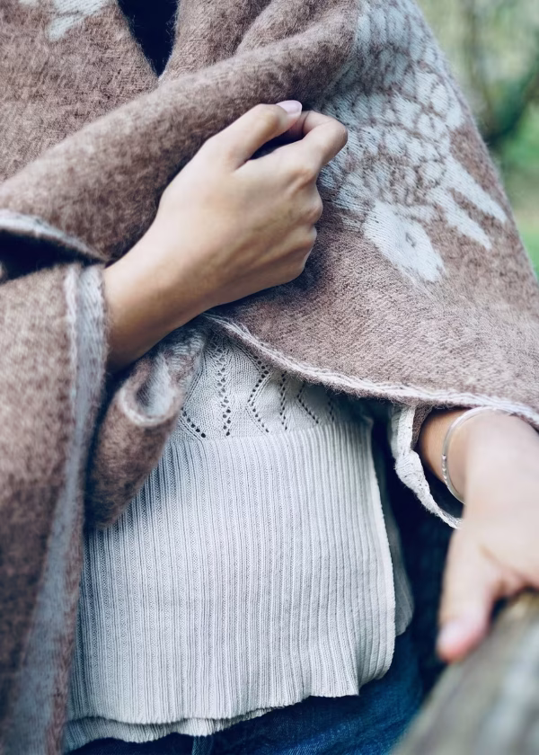 jj textiles brown sheep throw ww crop3