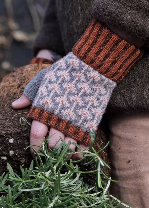 ojbro emilia einhar paterned swedish wool gloves