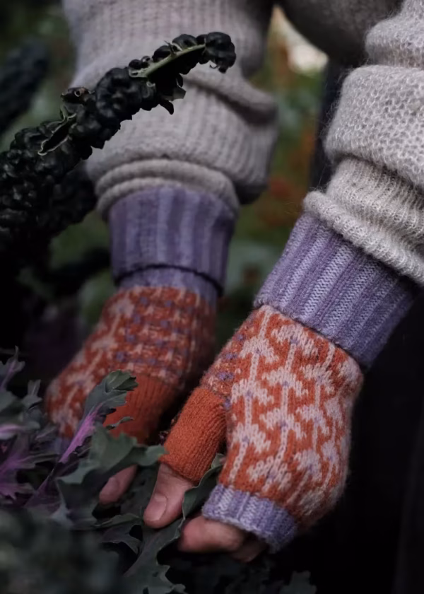 ojbro estelle esbjorn swedish knitted wristwarmer gloves