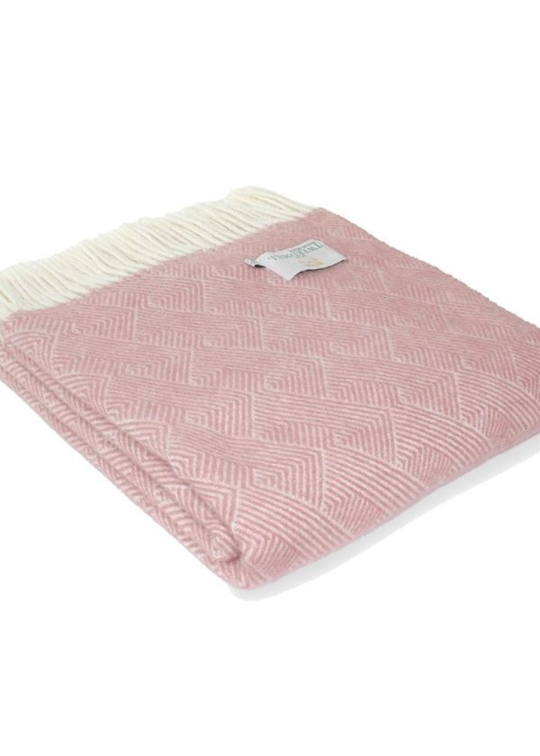 tweedmill textiles delamere smokey rose pure new wool throw